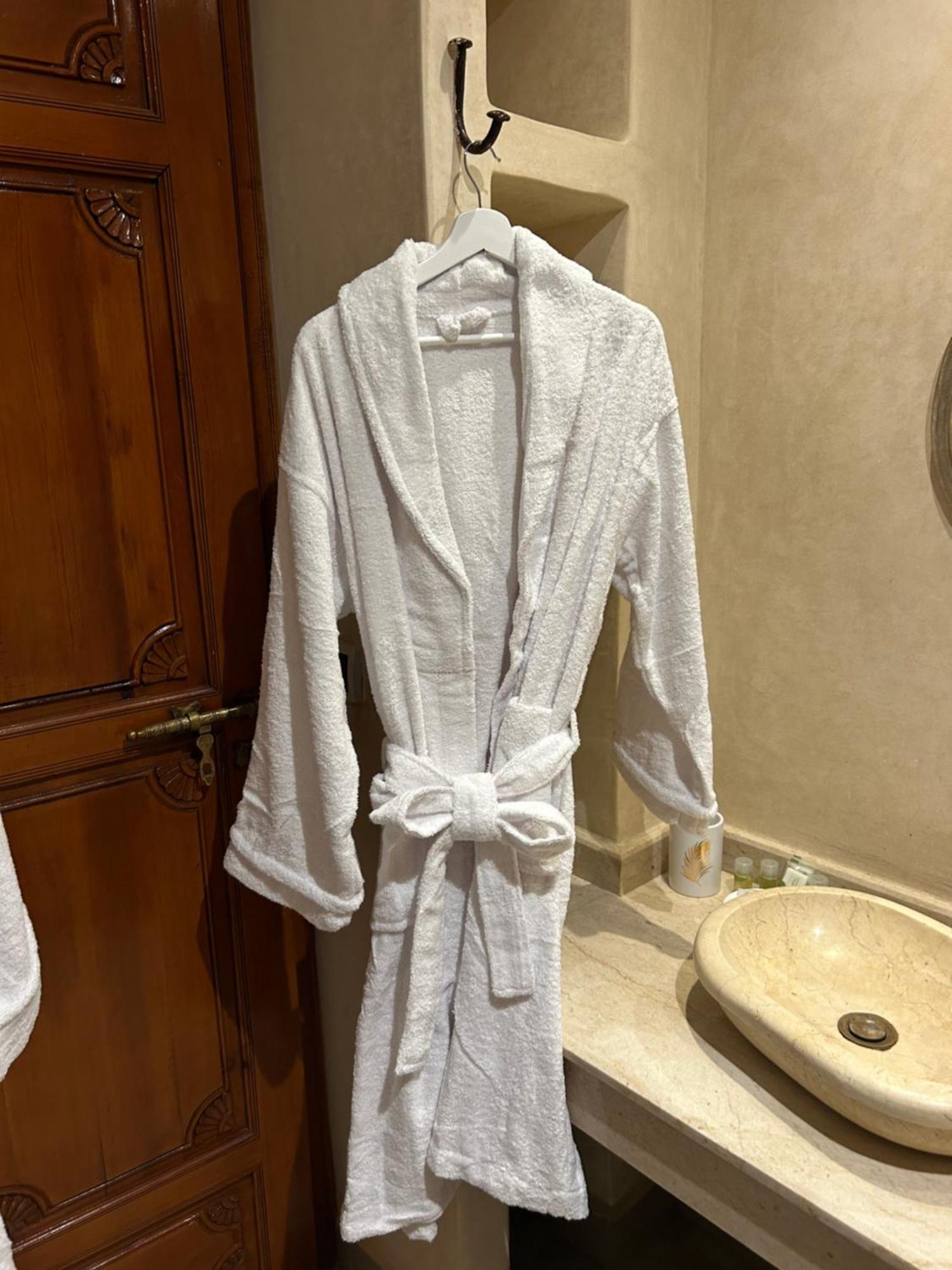 Riad Amazing Amazigh Avec Jacuzzi Petit Dejeuner Compris Avec Aussi Chambres Familiales Pres De La Place Jemaa El Fna Marrakesh Ngoại thất bức ảnh