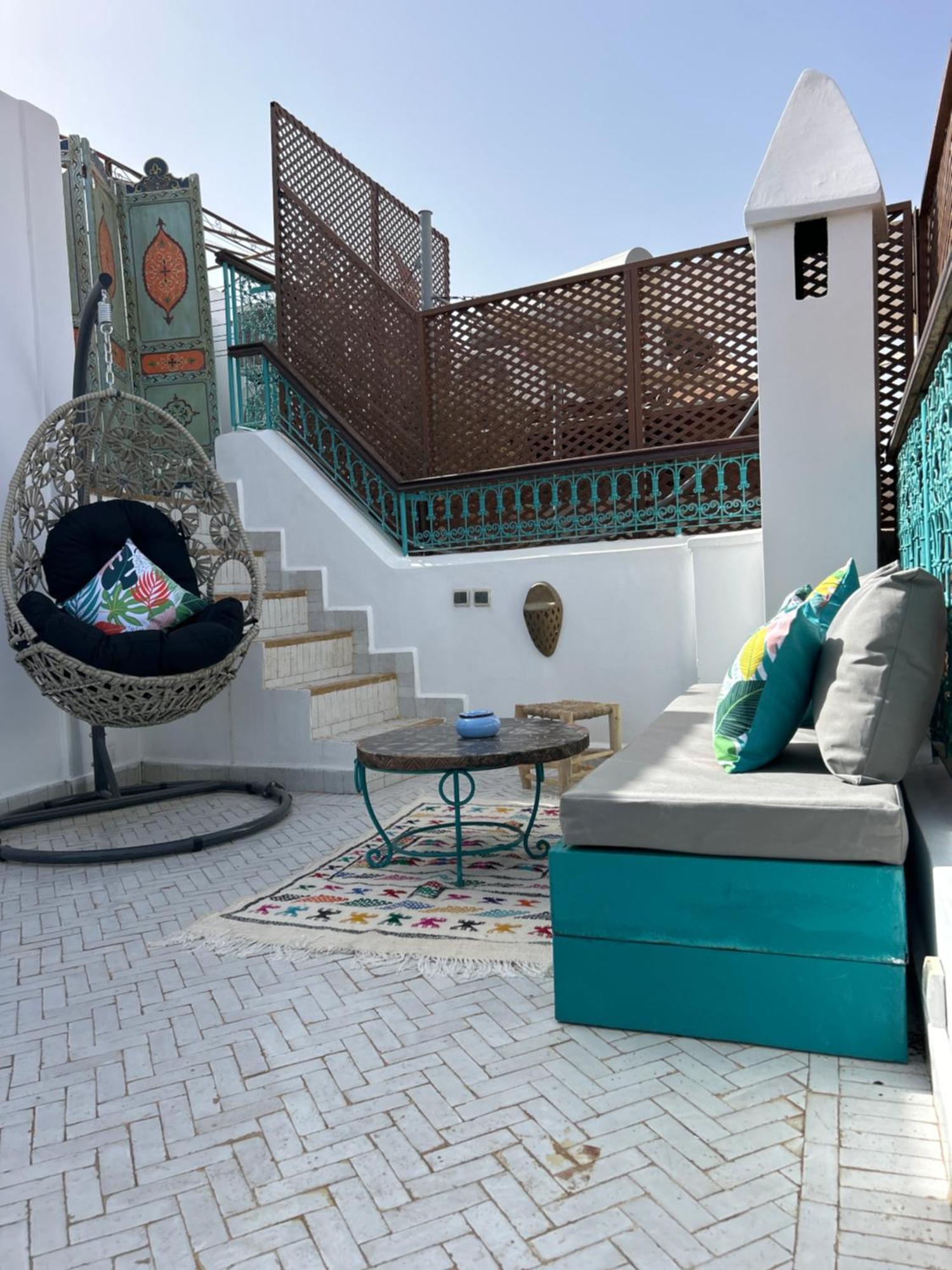 Riad Amazing Amazigh Avec Jacuzzi Petit Dejeuner Compris Avec Aussi Chambres Familiales Pres De La Place Jemaa El Fna Marrakesh Ngoại thất bức ảnh